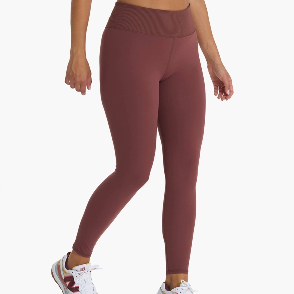 VUORI Rib Studio Legging Performance Legging Cedar Brown Women's sz XL